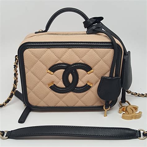 chanel vanity case beige and black